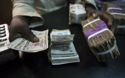 Nigeria clamps down on money changers