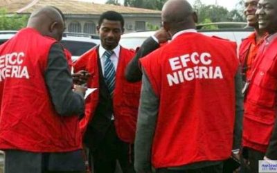 EFCC arrests own staff over alleged N15 million bribe